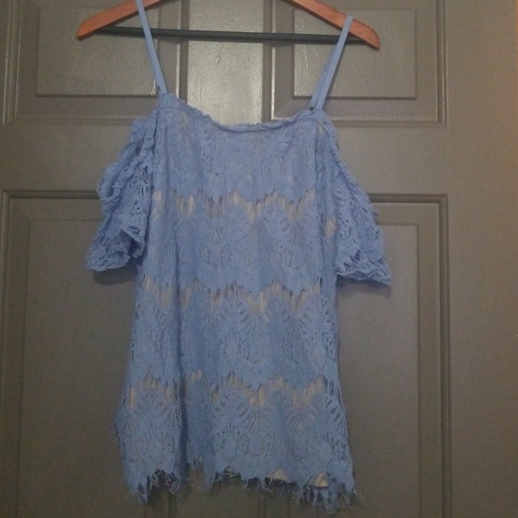 Lace top Blue Rain Collection - Picture 4 of 5